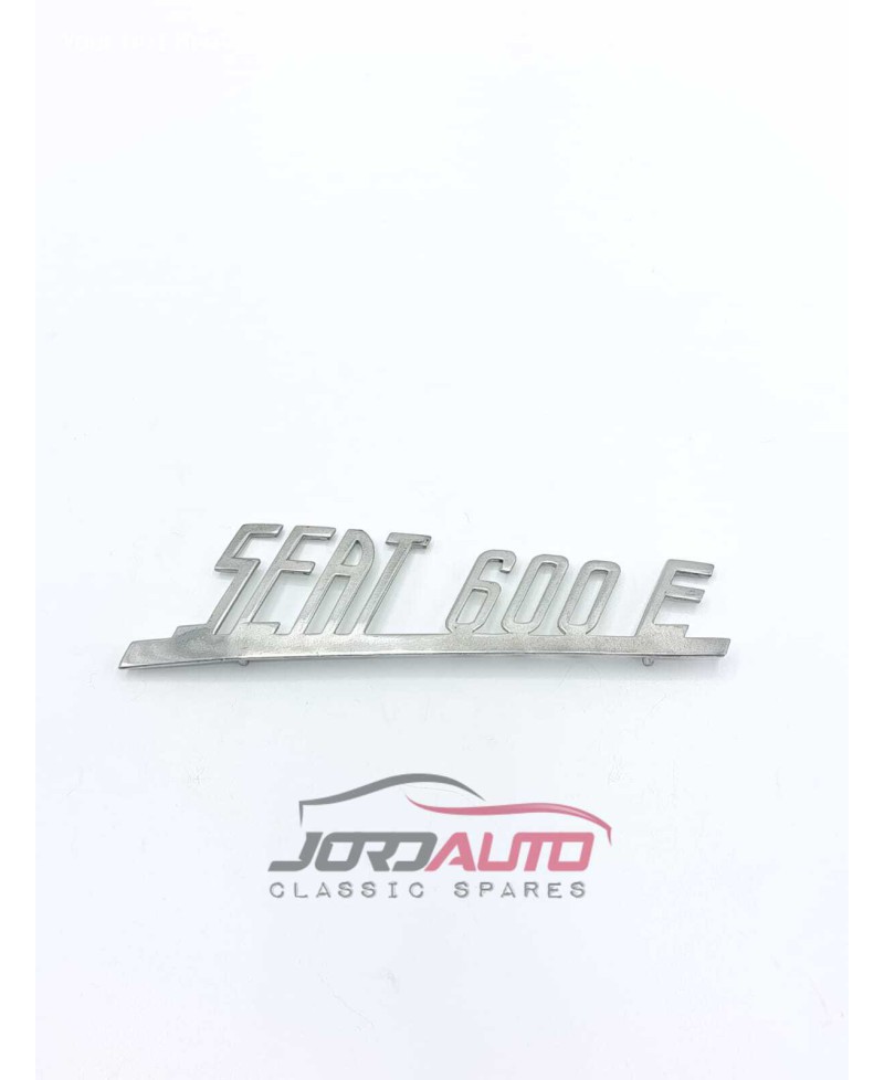 Rear E-terior Emblem SEAT 600 E - Jordauto Classic Parts